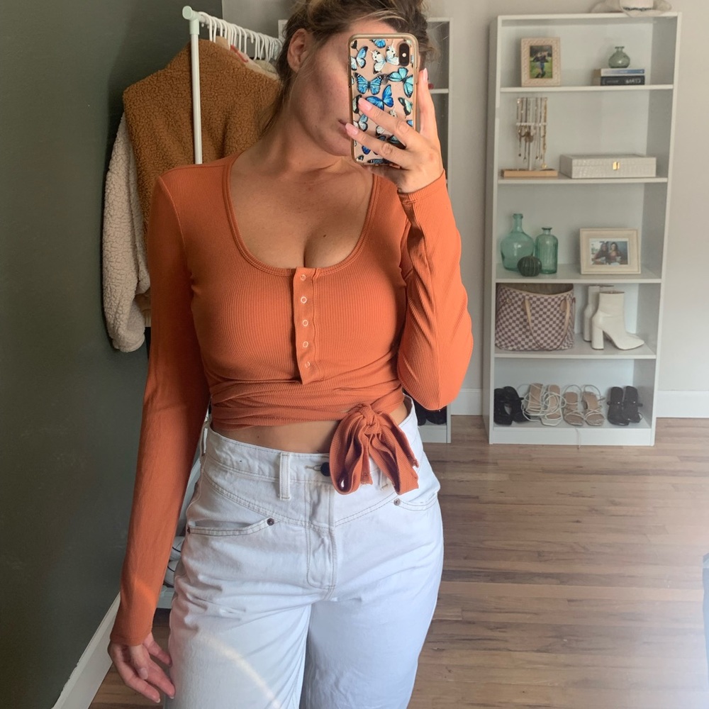 Tie Up Cropped Shirt